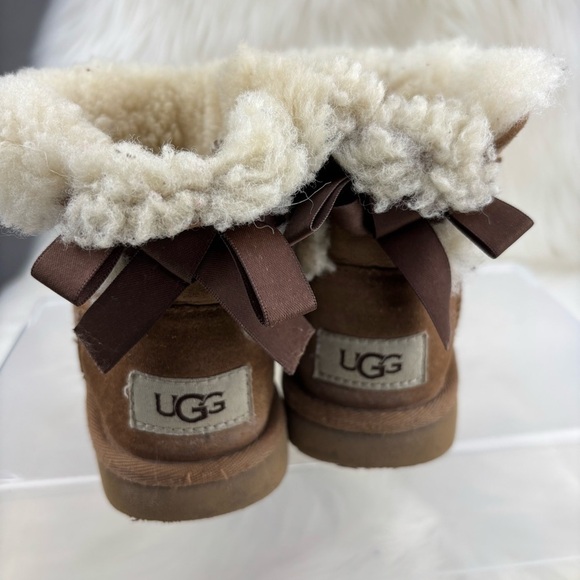 UGG WINTER BABY BOOTS SIZE 10 - Picture 4 of 9